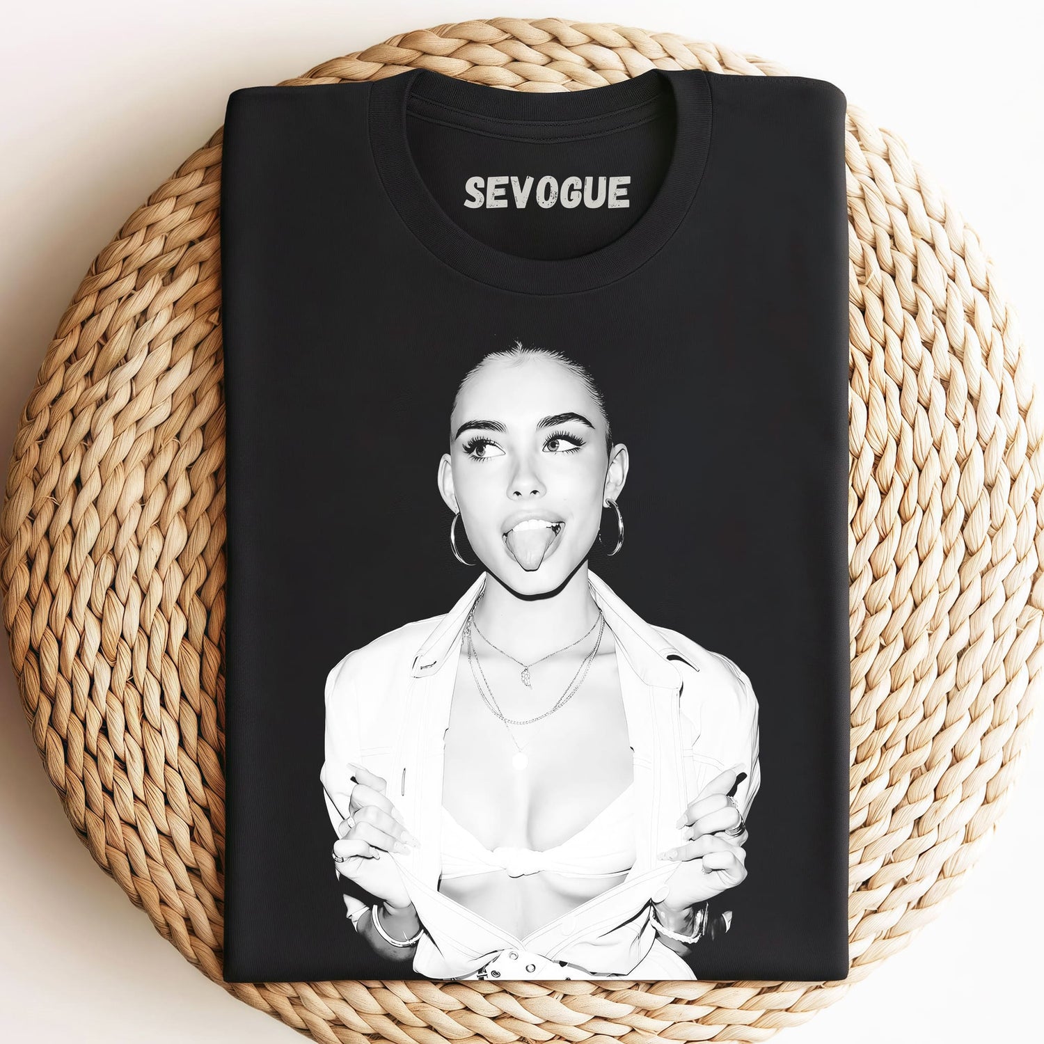 Madison Beer V3 Unisex Tee, Sweatshirt & Hoodie