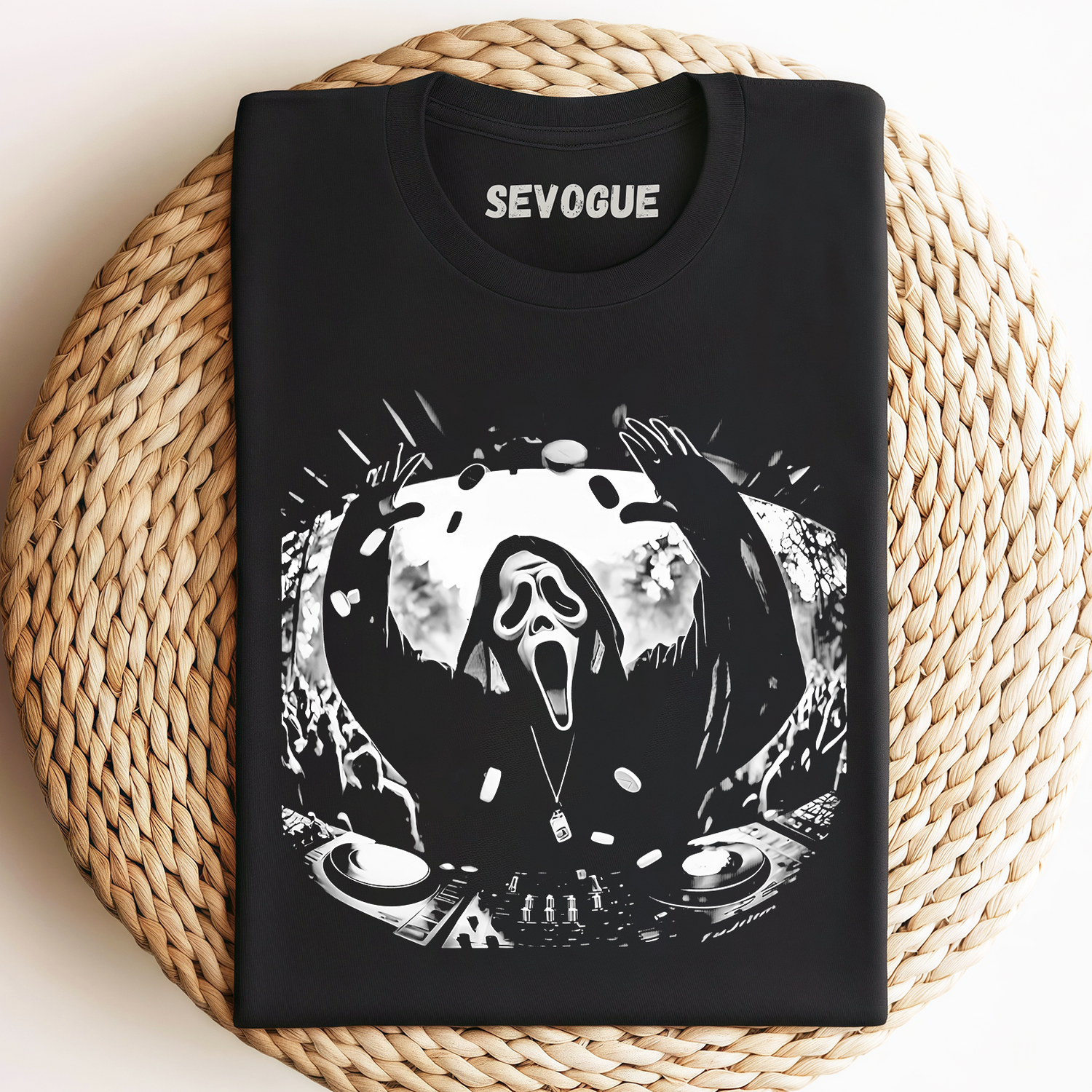 Scream Night Unisex Tee, Sweatshirt & Hoodie